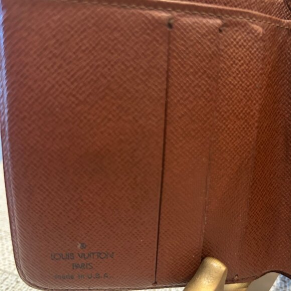 Louis Vuitton Juliette Wallet - Picture 10 of 12